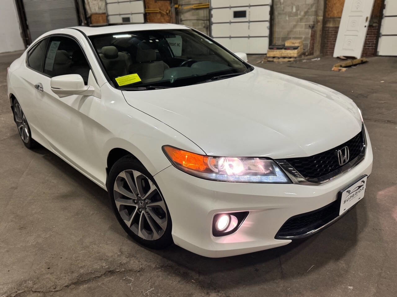 Used 2015 Honda Accord EX-L image 2