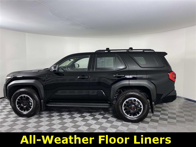 Used 2025 Toyota 4Runner TRD Off-Road image 5