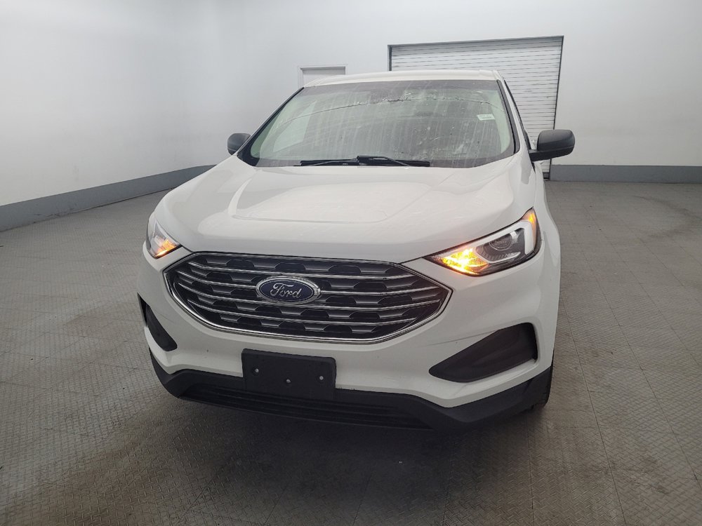 Used 2020 Ford Edge SE FWD image 15