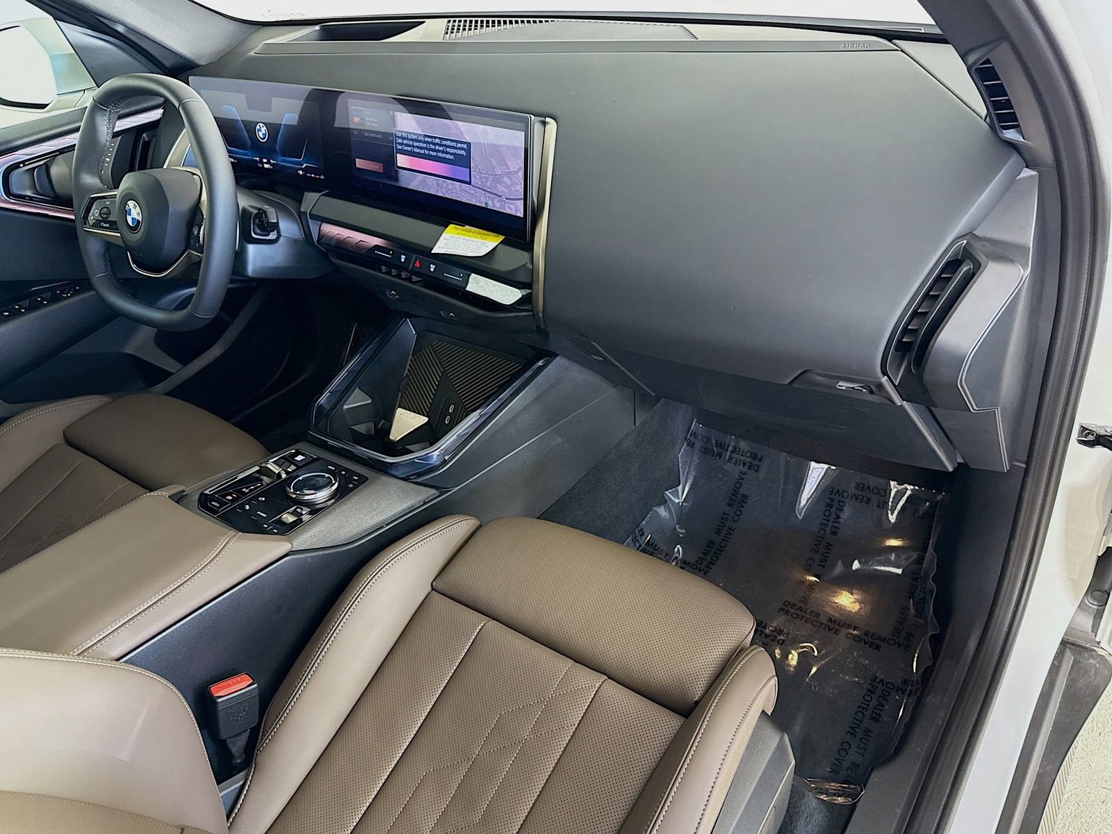 Used 2025 BMW X3 xDrive30i w/ Premium Package image 29