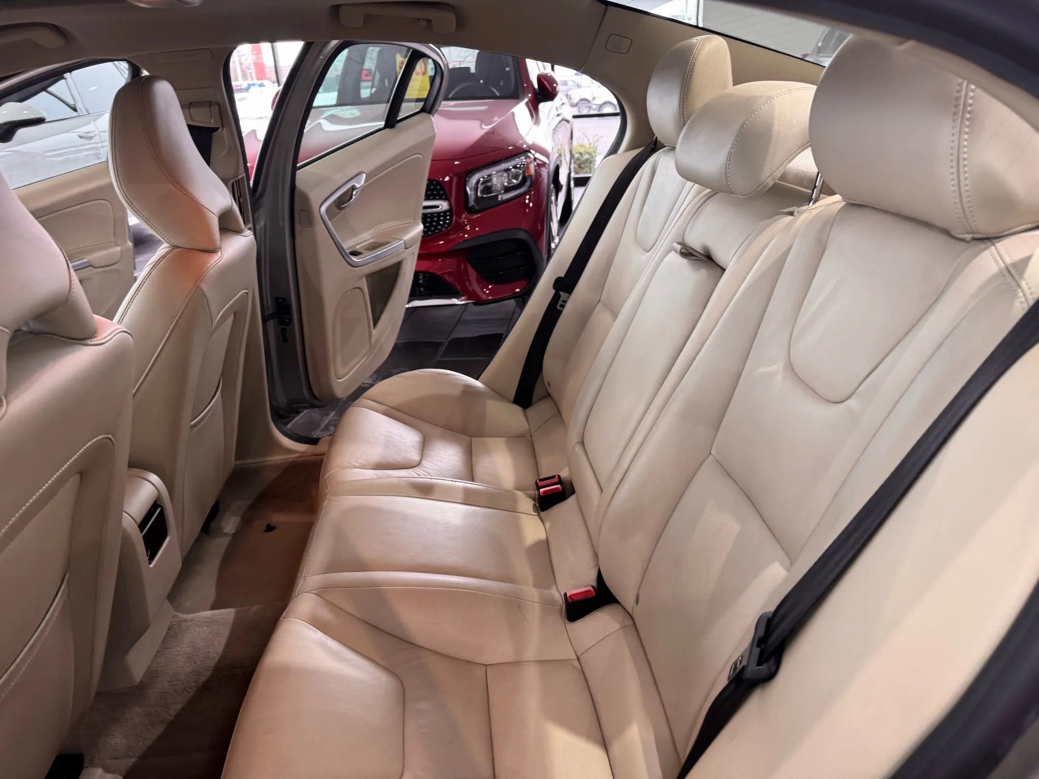 Used 2015 Volvo S60 T5 Premier image 19