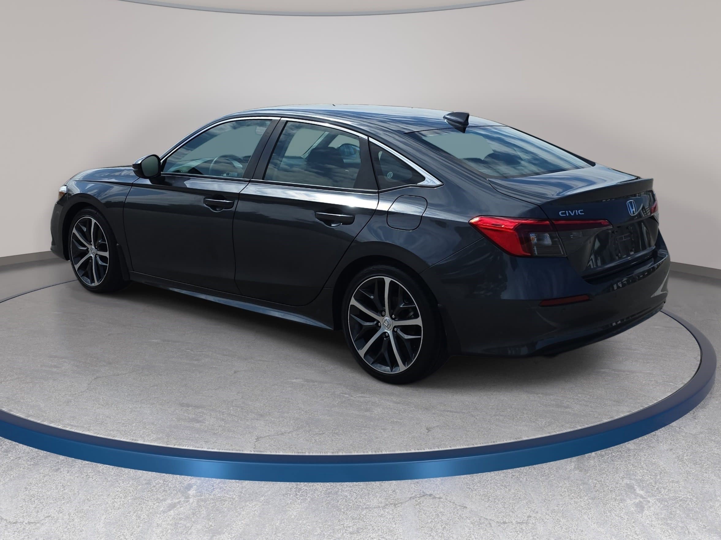 Used 2024 Honda Civic Touring image 7