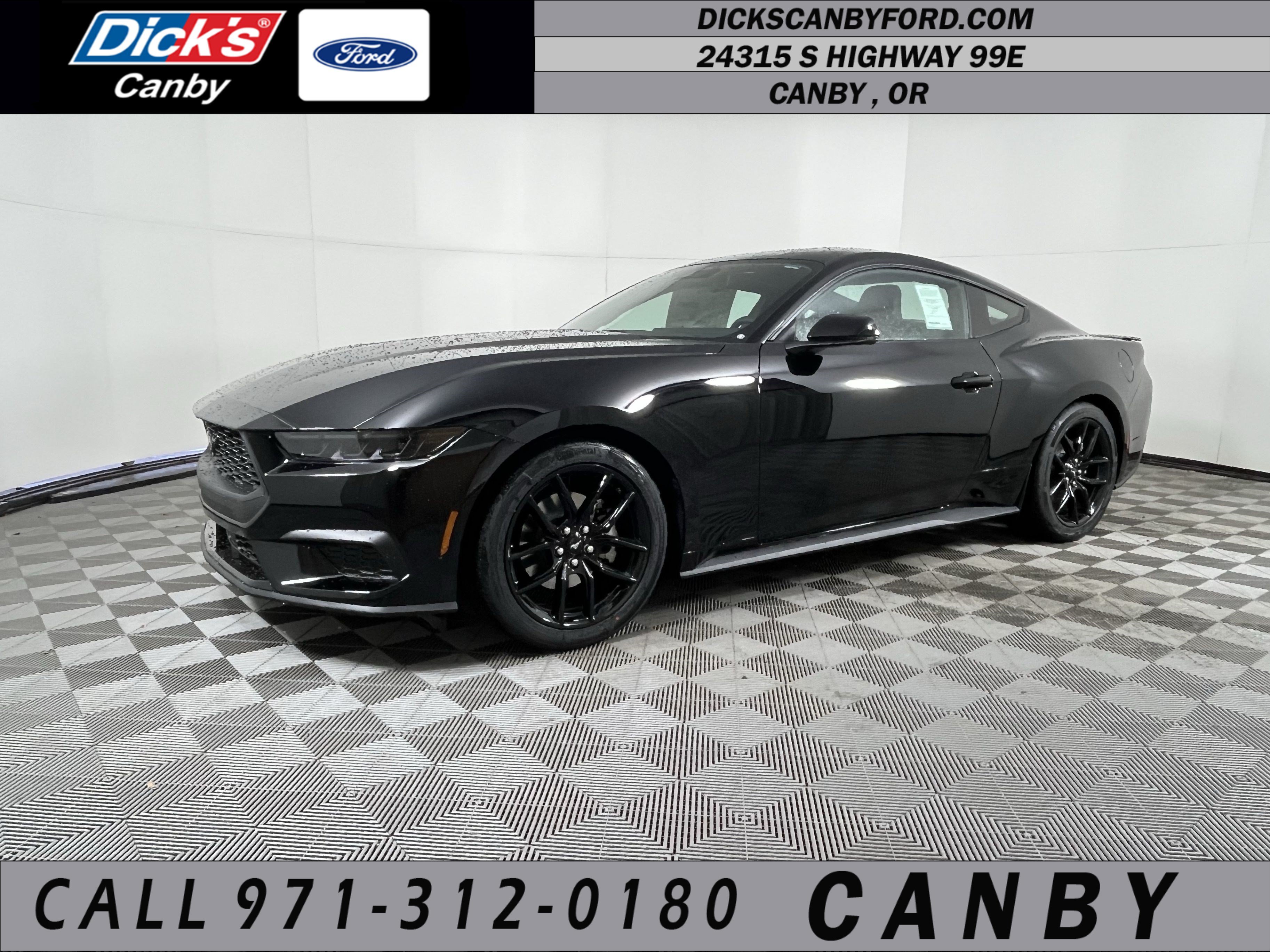 Used 2026 Ford Mustang Premium RWD image 1