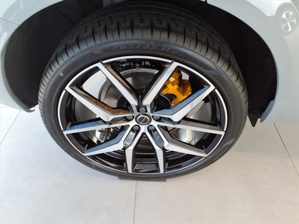 New 2026 Volvo XC60 T8 Polestar w/ Protection Package Premier image 9