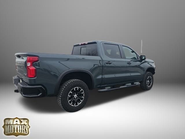 Used 2025 Chevrolet Silverado 1500 ZR2 image 10