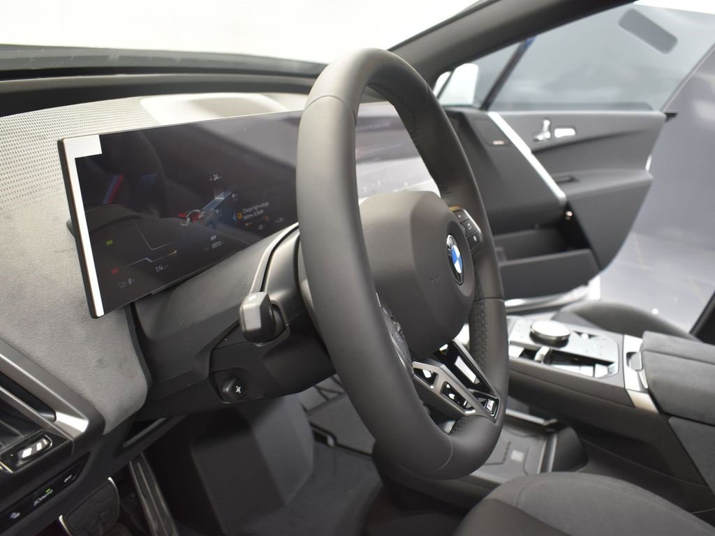 New 2026 BMW iX xDrive60 w/ M Sport Package image 12