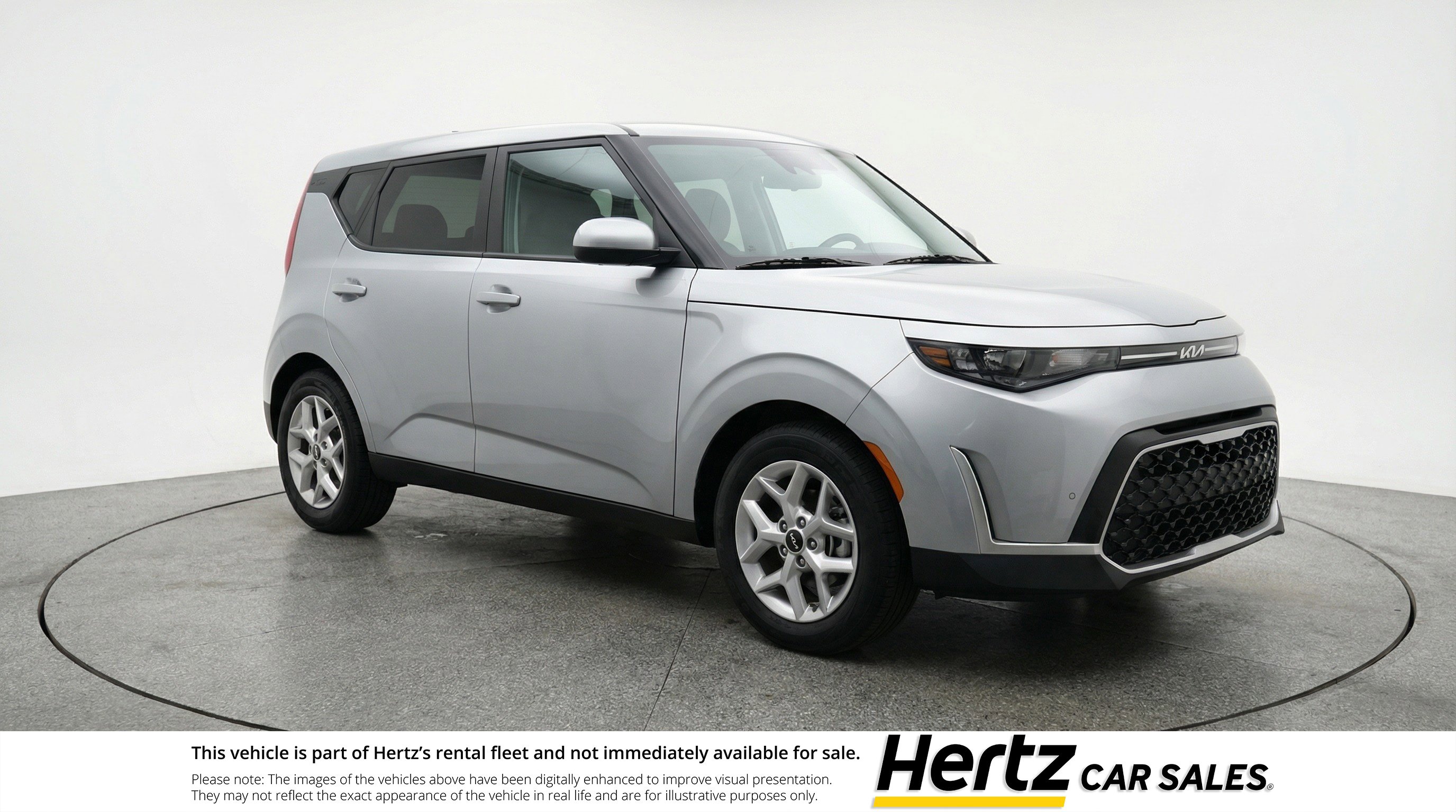 Used 2025 Kia Soul LX w/ LX Technology Package FWD image 1