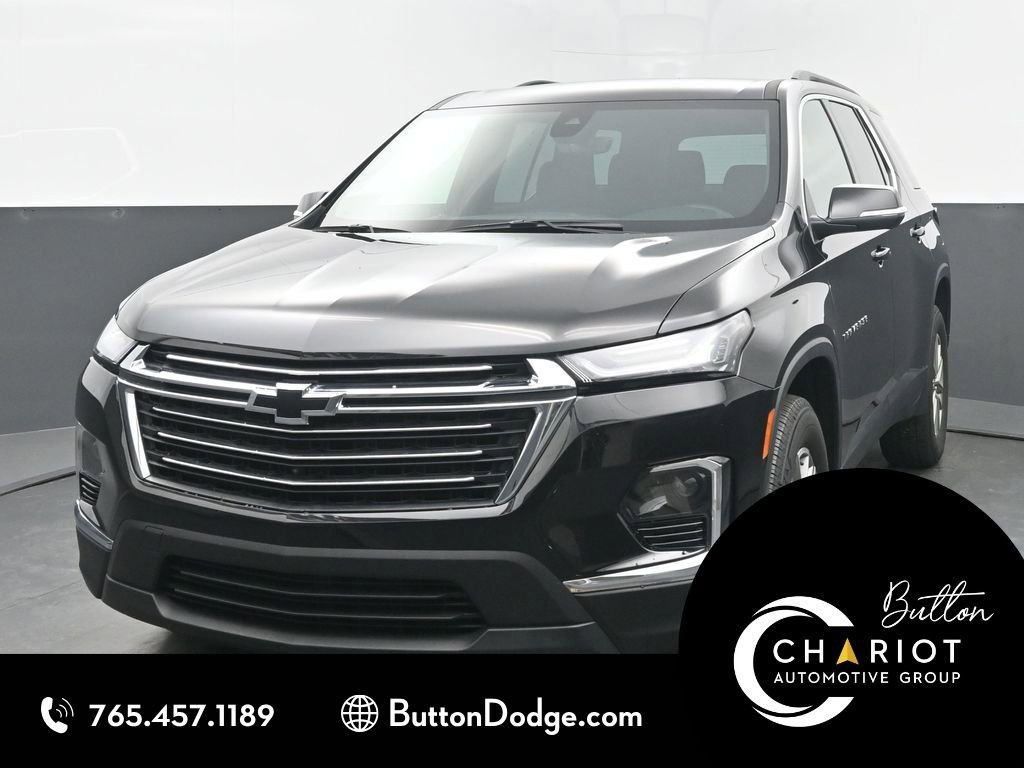 Used 2023 Chevrolet Traverse LT image 1