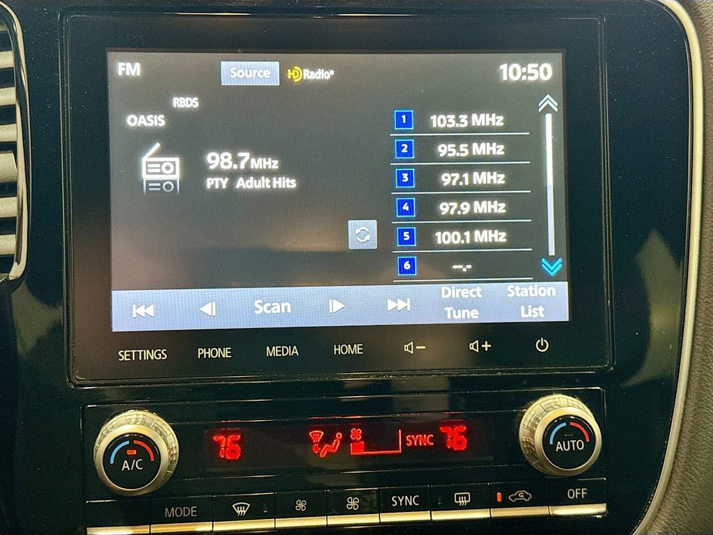 Used 2022 Mitsubishi Outlander LE AWD/4WD image 11