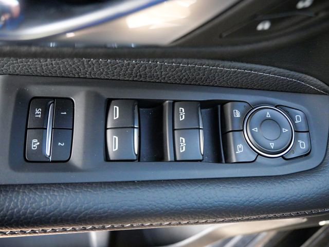 Used 2023 GMC Yukon Denali w/ Denali Reserve Package image 20