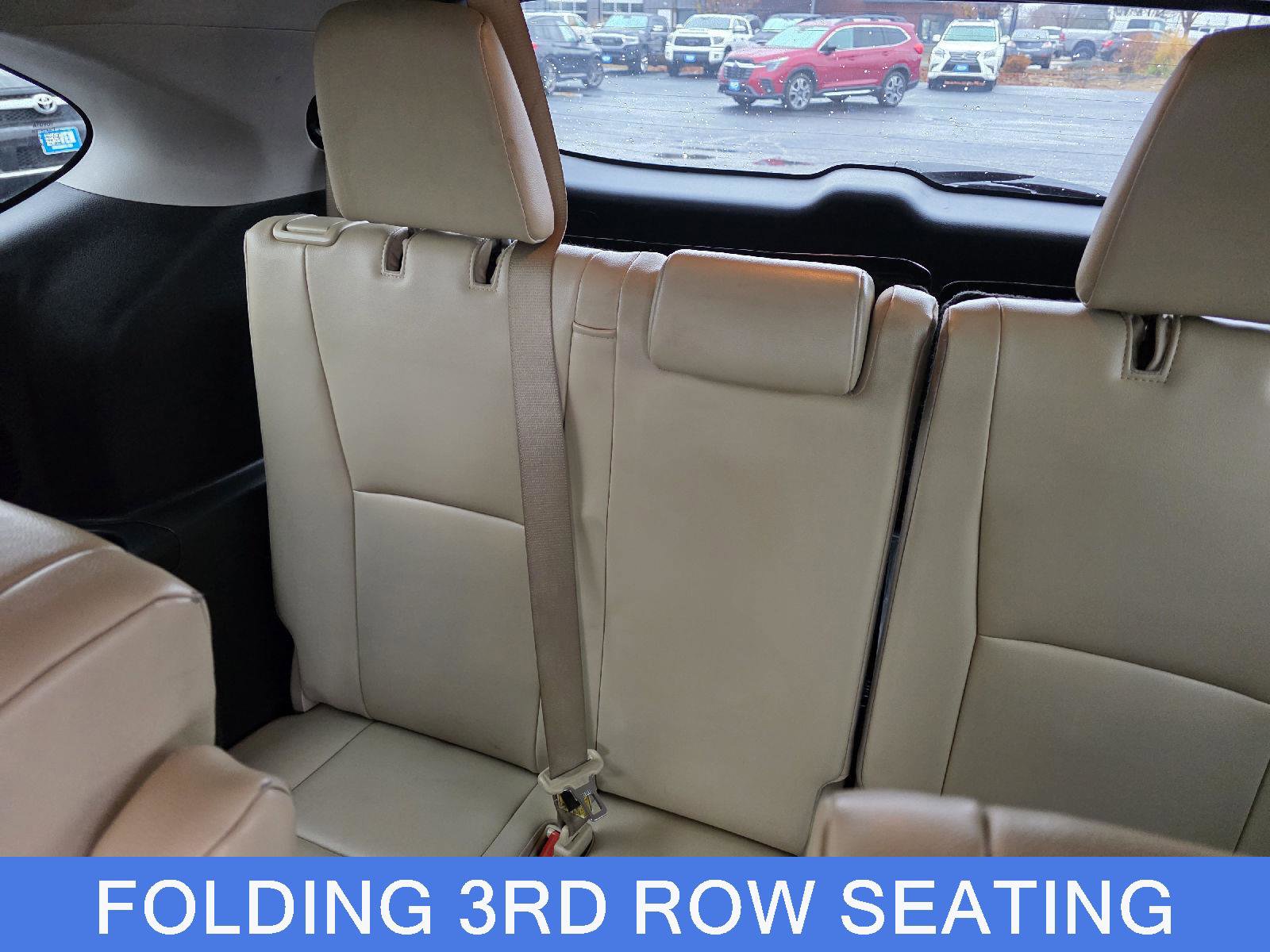 Used 2021 Toyota Highlander XLE image 15