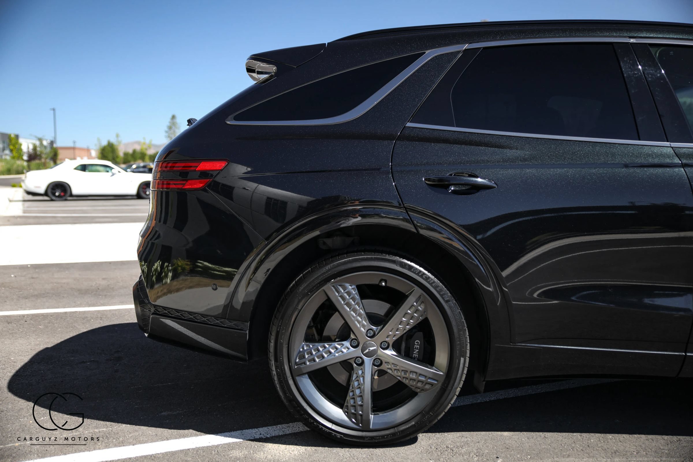 Used 2023 Genesis GV70 2.5T w/ Sport Prestige Package AWD/4WD image 14
