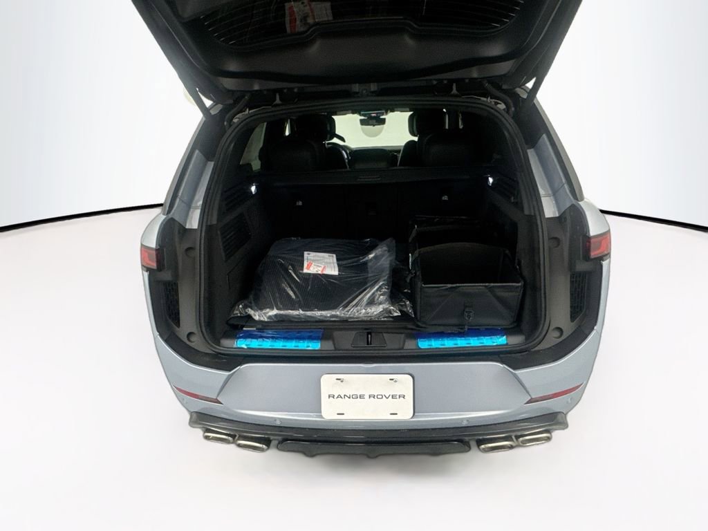 New 2026 Land Rover Range Rover Sport Autobiography AWD/4WD image 26