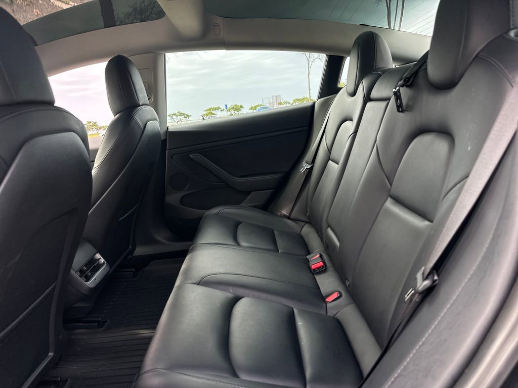 Used 2021 Tesla Model 3 Standard Range Plus RWD image 14