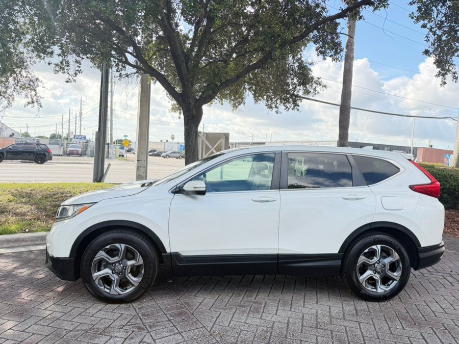 Used 2017 Honda CR-V EX image 2