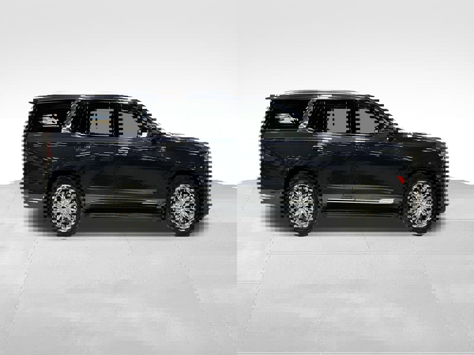 Used 2023 Cadillac Escalade Premium Luxury w/ Performance Package AWD/4WD image 3