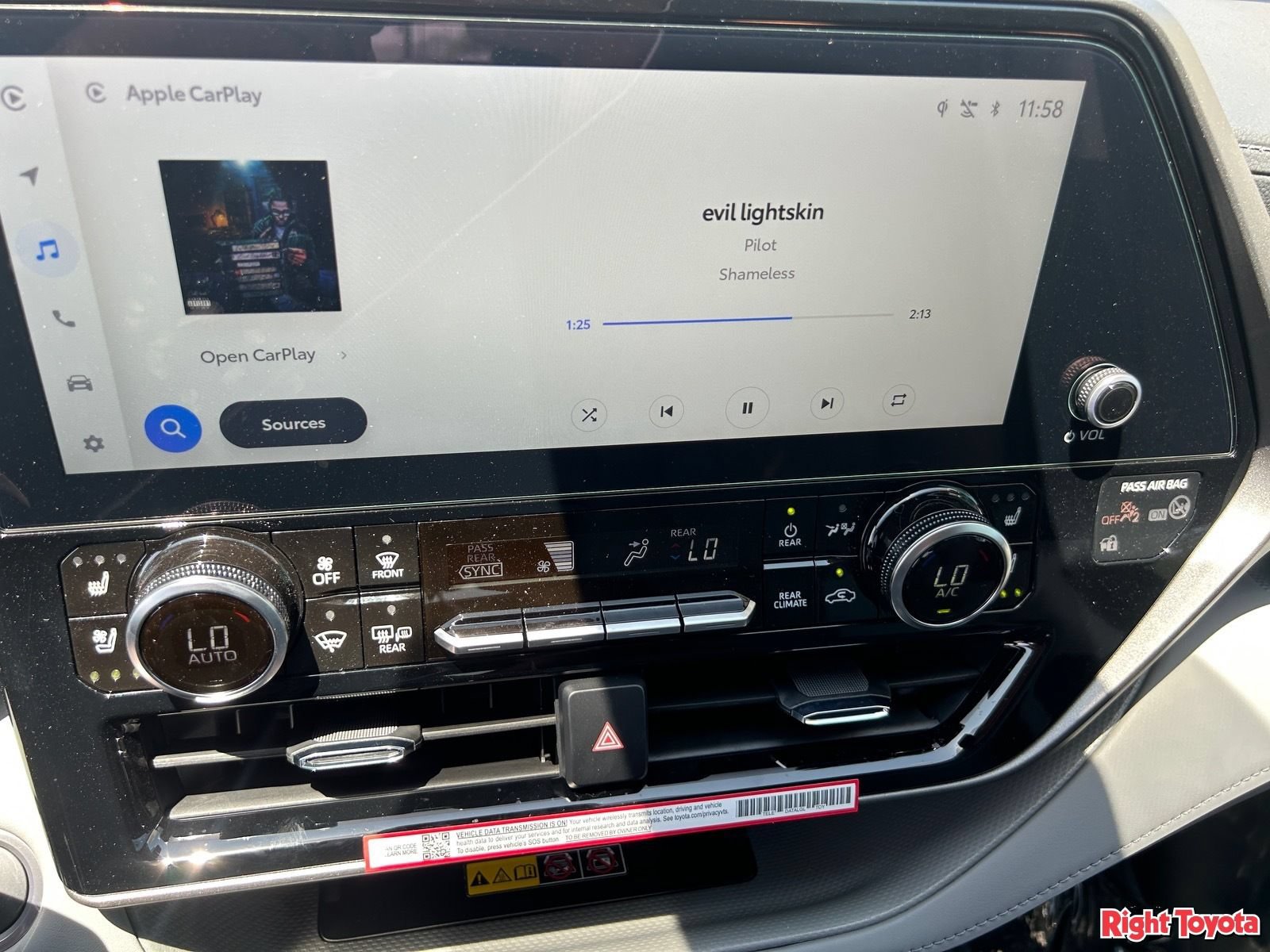 New 2026 Toyota Highlander Limited AWD/4WD image 25