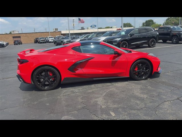 Certified 2021 Chevrolet Corvette Stingray Premium Cpe w/ Z51 Performance Package RWD image 9