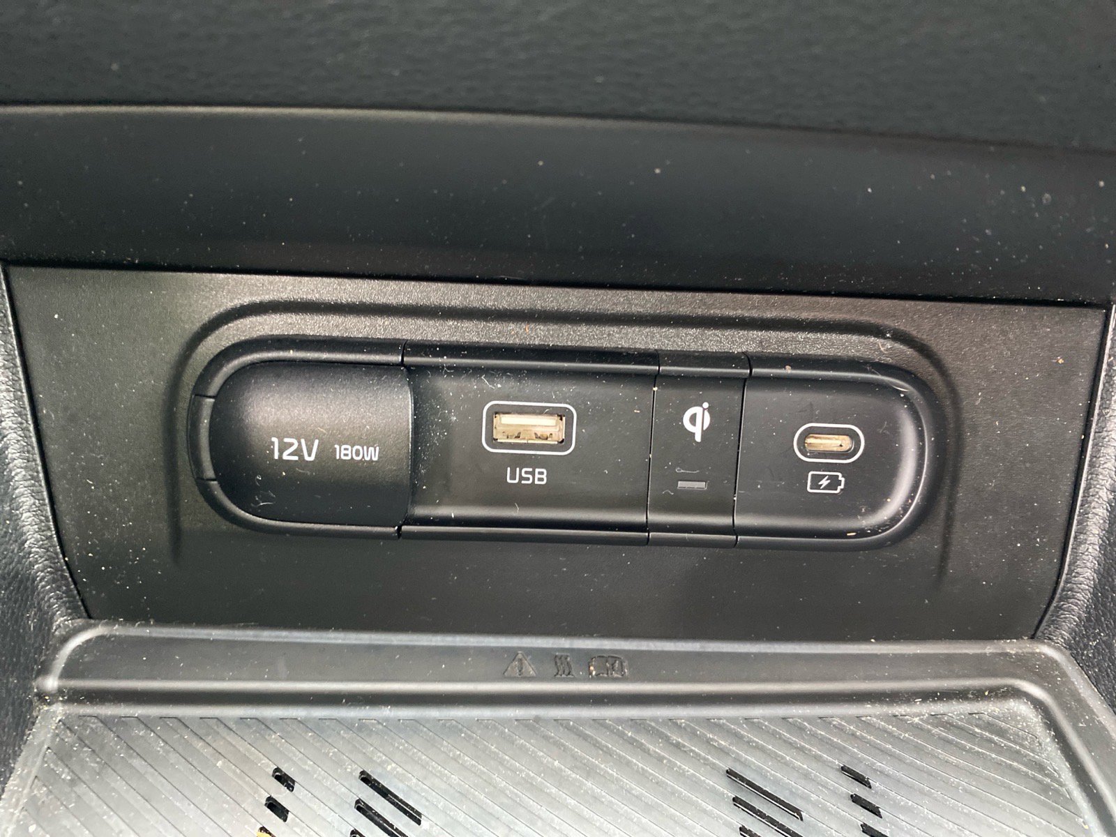 Certified 2024 Kia Sportage X-Line w/ X-Line Premium Package image 16