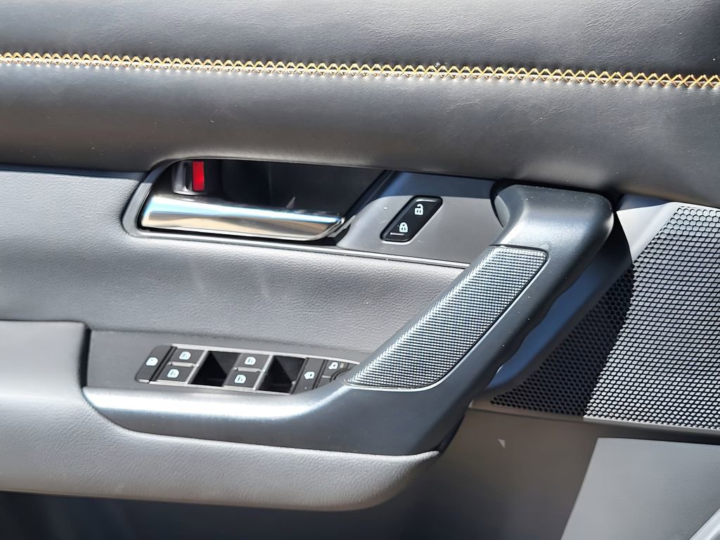 Used 2025 MAZDA CX-50 AWD 2.5 S w/ Weather Package image 15