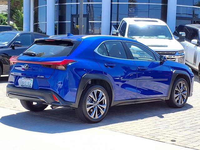 Used 2019 Lexus UX 200 F Sport w/ F Sport Premium Package FWD image 5