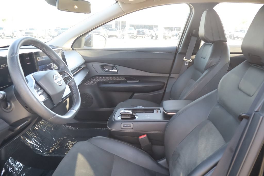 Used 2024 Nissan Ariya FWD image 18