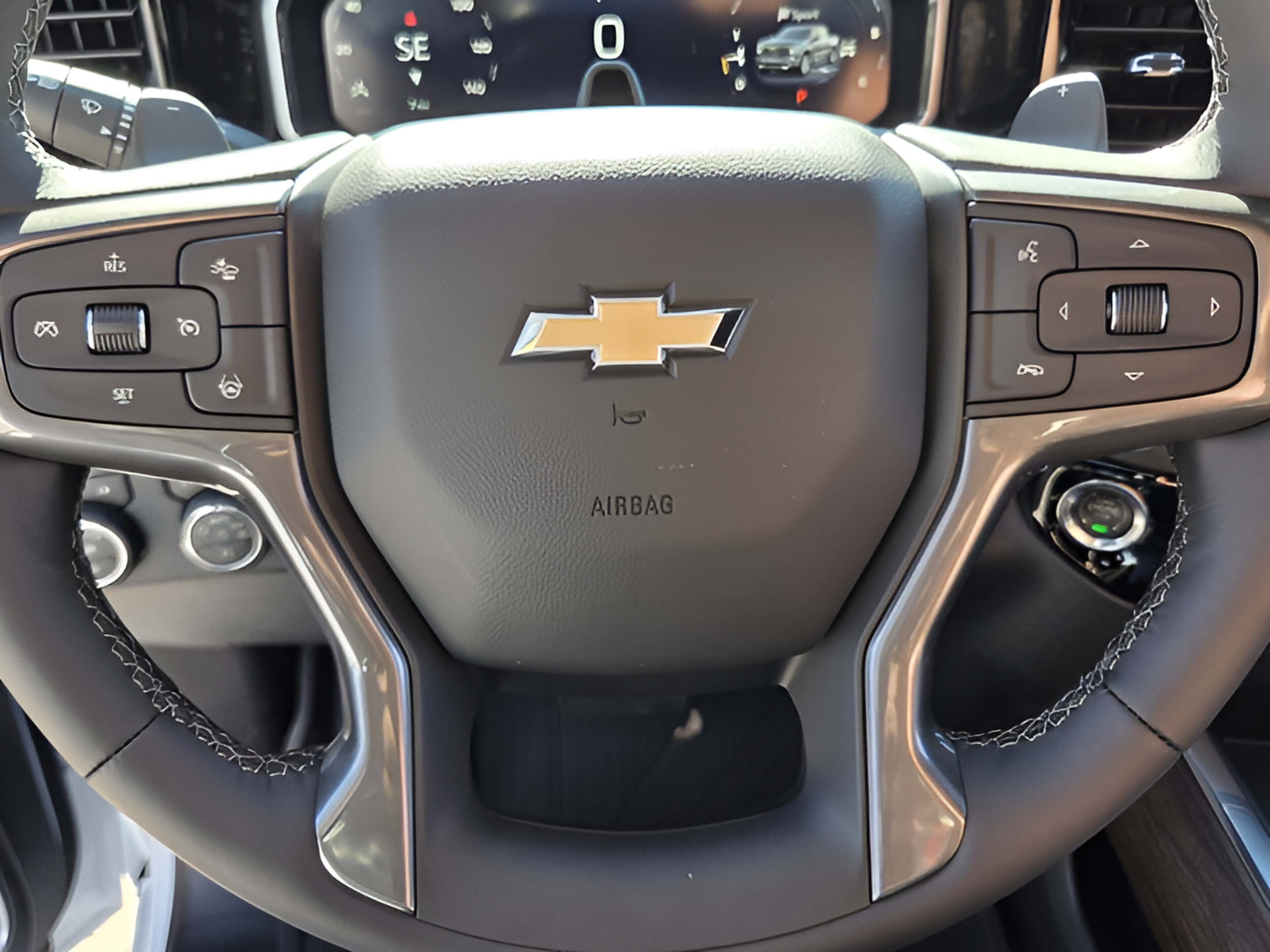 New 2026 Chevrolet Silverado 1500 High Country w/ Technology Package AWD/4WD image 24