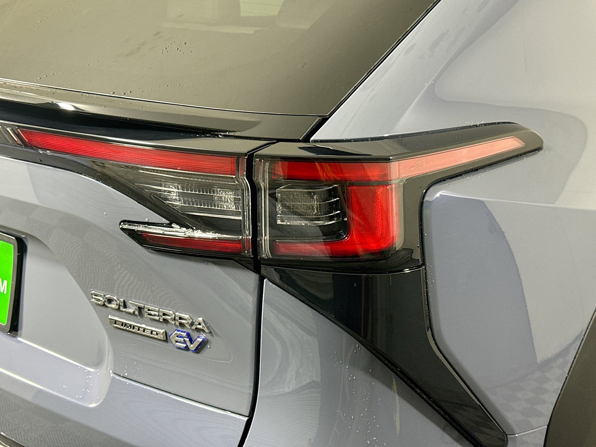 Used 2023 Subaru Solterra Limited image 34