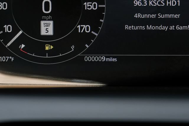New 2026 Land Rover Discovery Sport Landmark AWD/4WD image 23