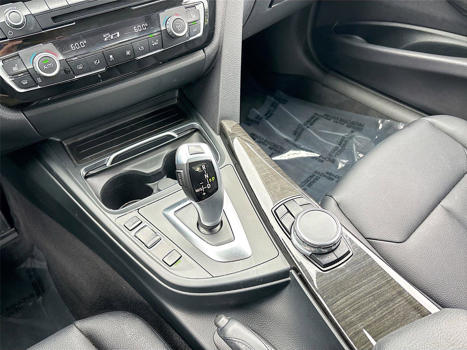 Used 2016 BMW 320i xDrive Sedan image 18