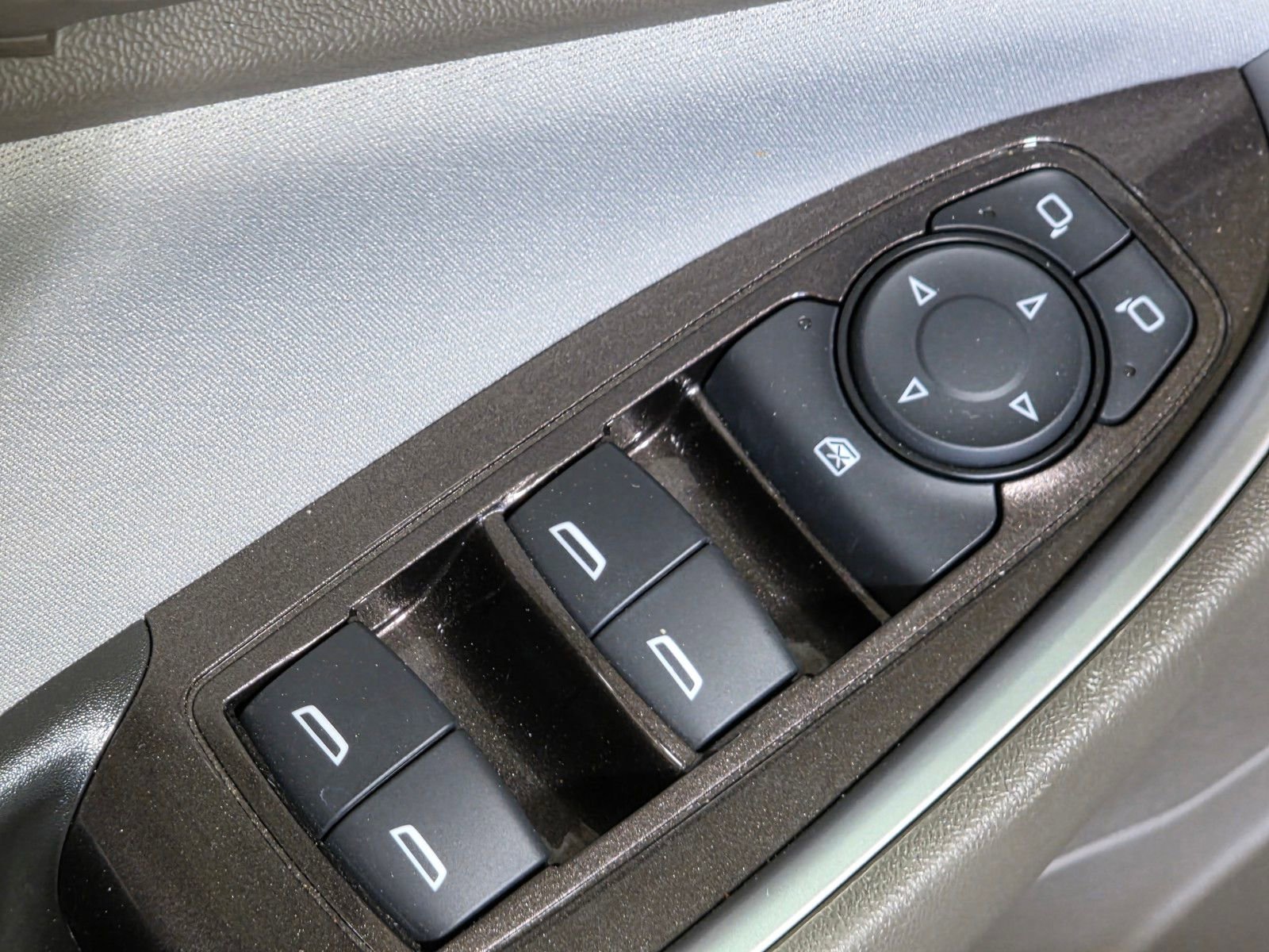 Used 2022 Chevrolet Malibu LS FWD image 21