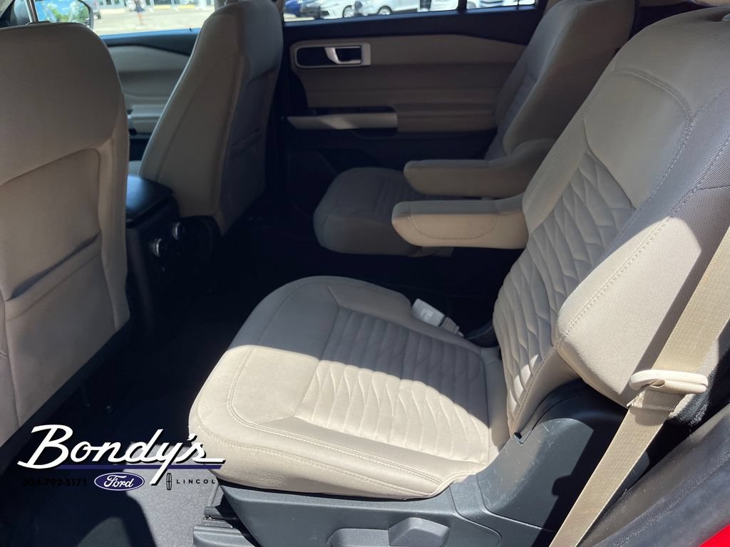 Used 2021 Ford Explorer XLT RWD image 11