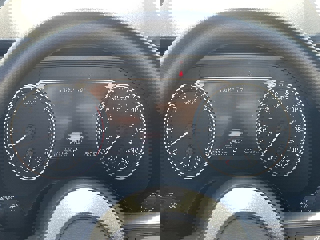 Used 2024 Nissan Rogue SV image 7