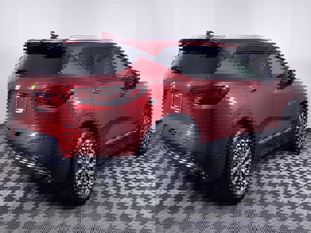 Used 2023 Chevrolet Blazer Premier image 19