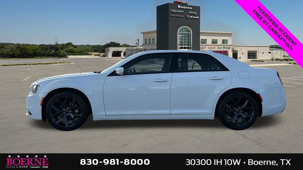 Used 2023 Chrysler 300 S RWD image 6