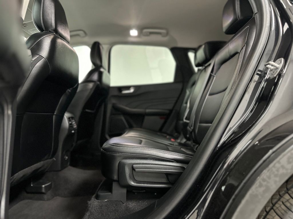 Certified 2022 Ford Escape SEL image 19