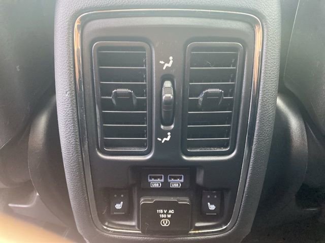 Used 2020 Jeep Grand Cherokee Limited w/ Luxury Group II image 28