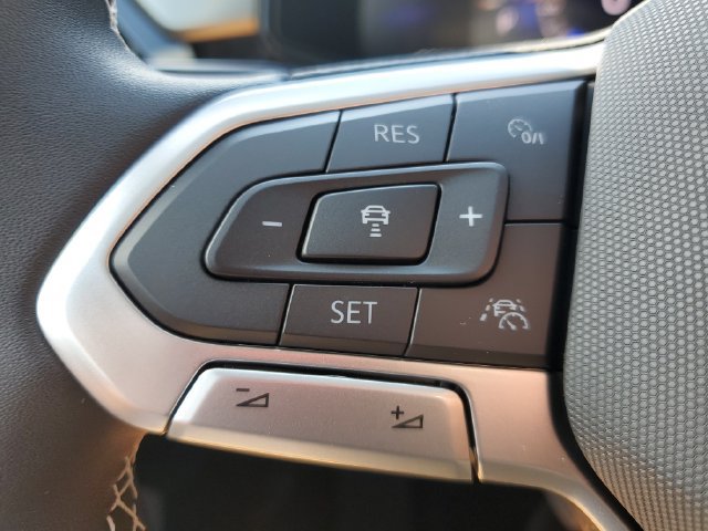 New 2027 Volkswagen Taos S FWD image 29
