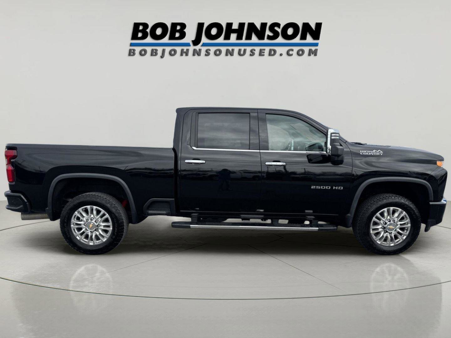 Used 2021 Chevrolet Silverado 2500 High Country AWD/4WD image 2