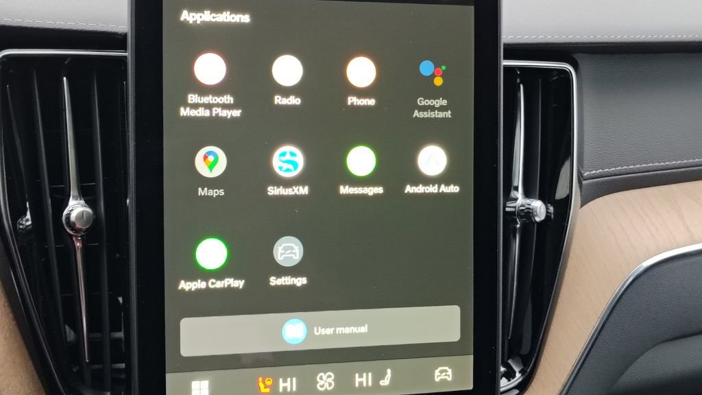 New 2026 Volvo XC60 B5 Ultra w/ Climate Package image 21