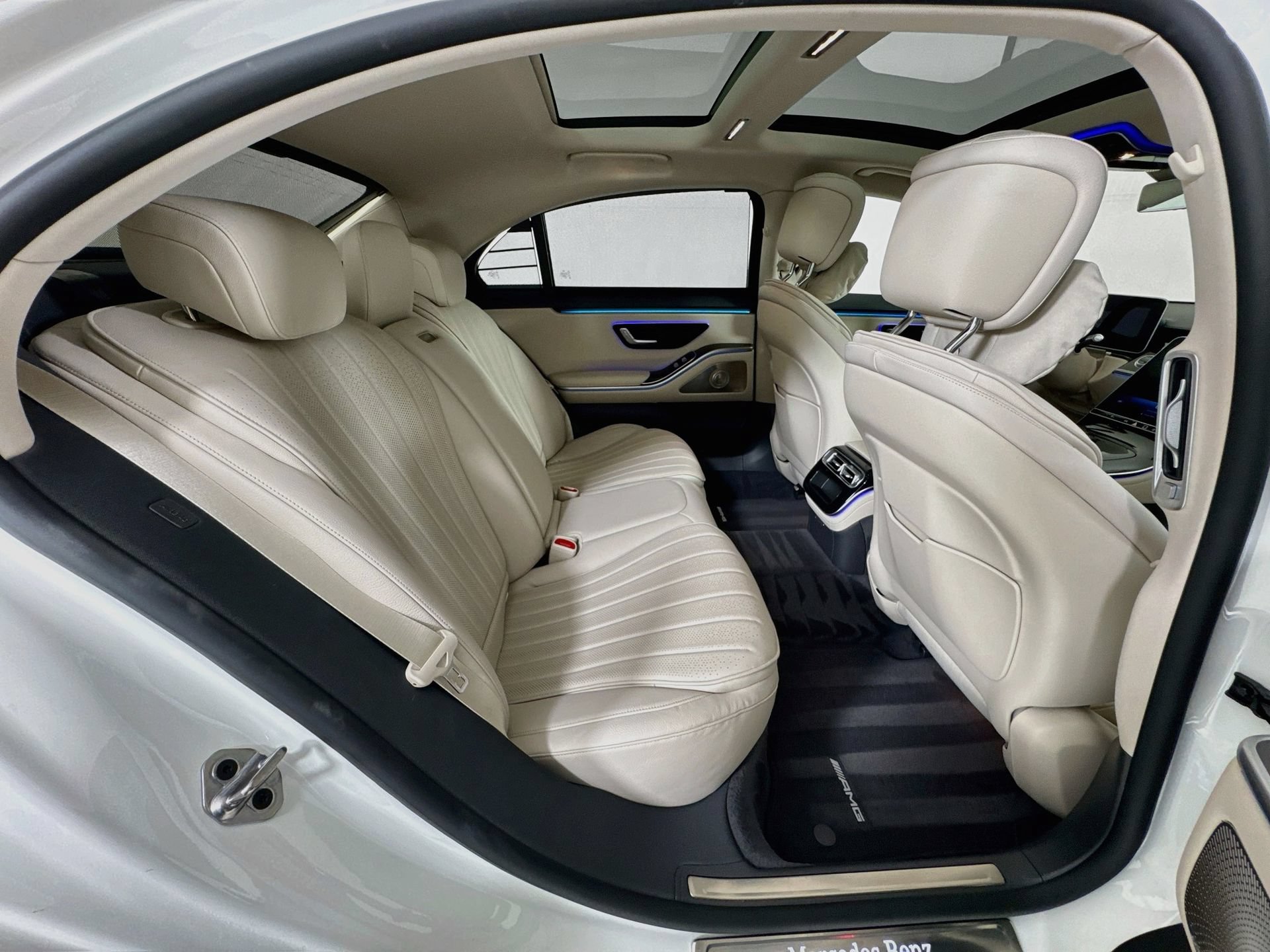 Certified 2022 Mercedes-Benz S 580 4MATIC Sedan image 30
