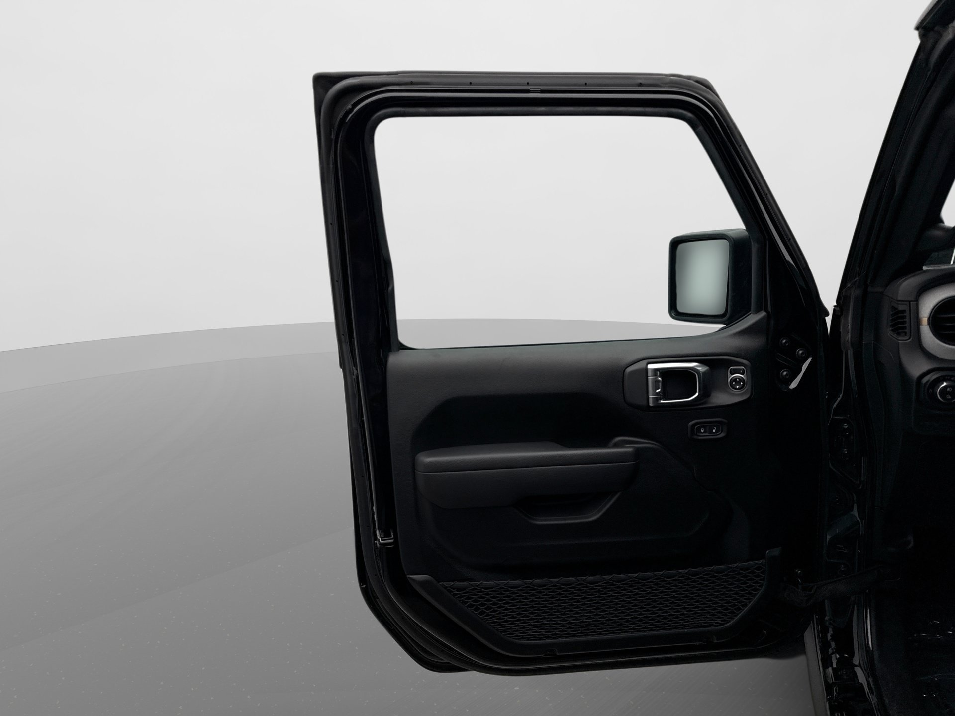 Used 2025 Jeep Gladiator Sport AWD/4WD image 9