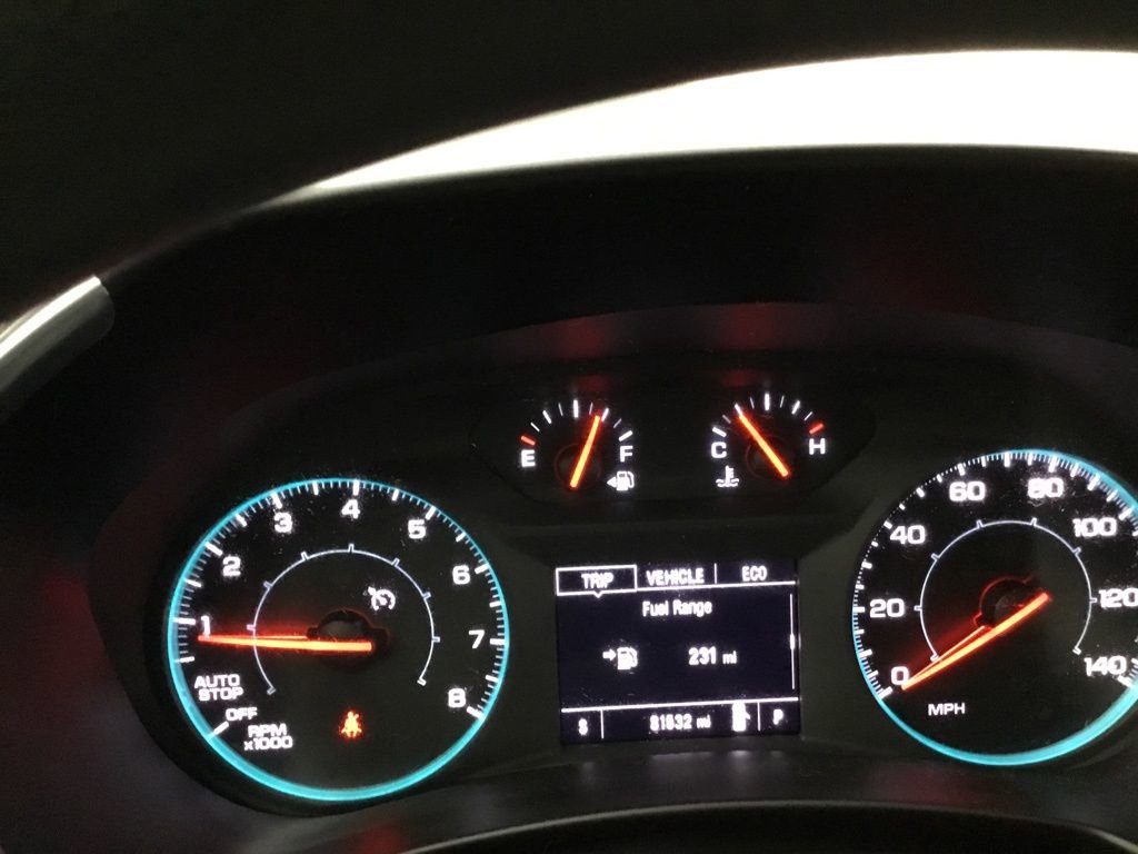 Used 2023 Chevrolet Equinox LS image 34