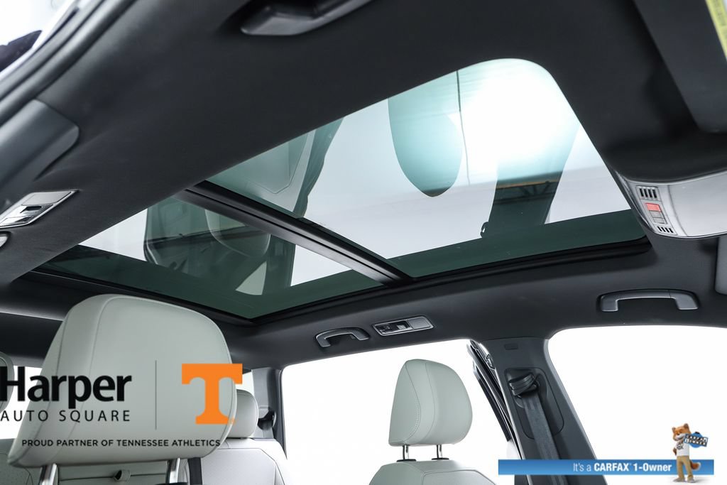 Used 2024 Volkswagen Tiguan SE R-Line FWD image 74