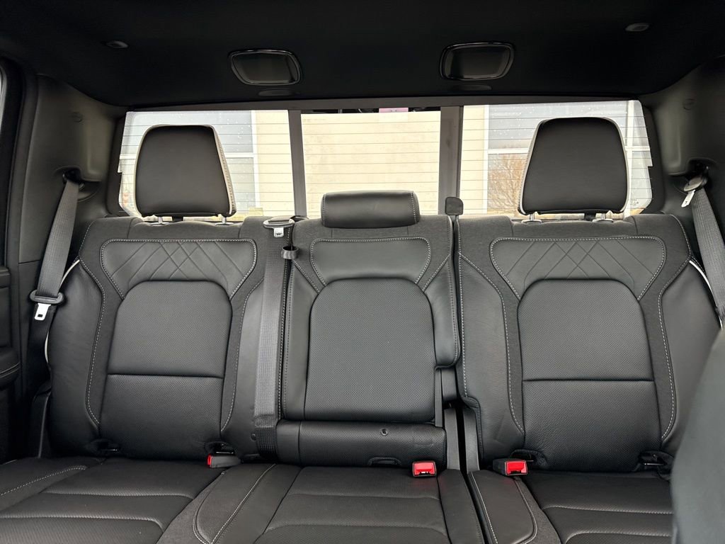 New 2025 RAM 1500 Limited image 27