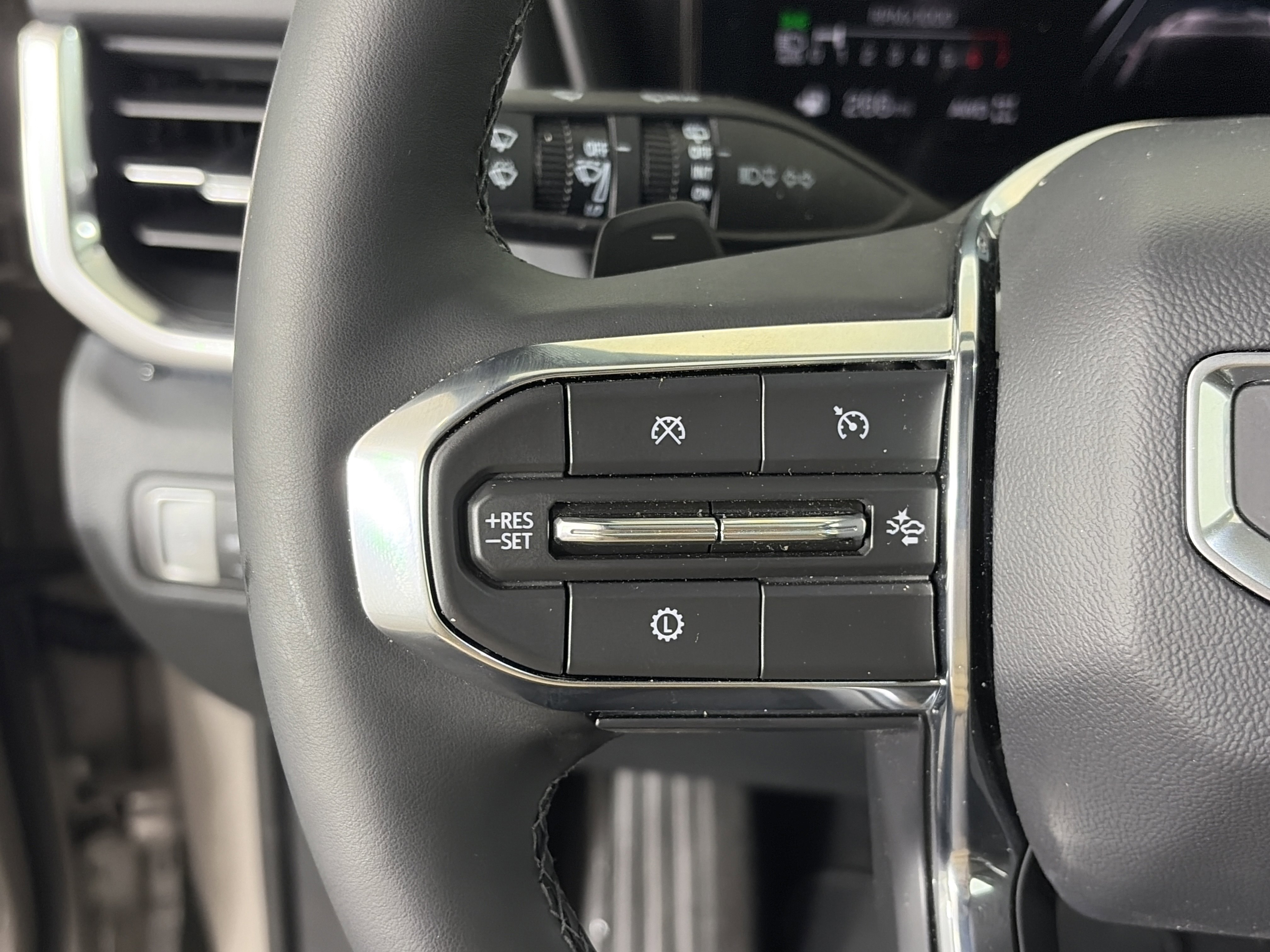 Certified 2026 GMC Terrain Elevation w/ Elevation Premium Package image 31