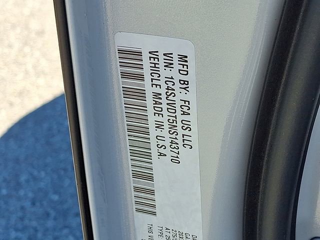 Used 2022 Jeep Wagoneer Series III w/ Flexible Seating Group image 29