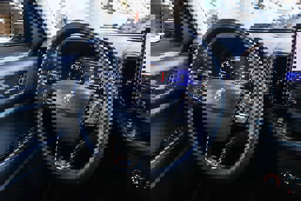 Used 2024 Ford Bronco Sport Badlands image 16