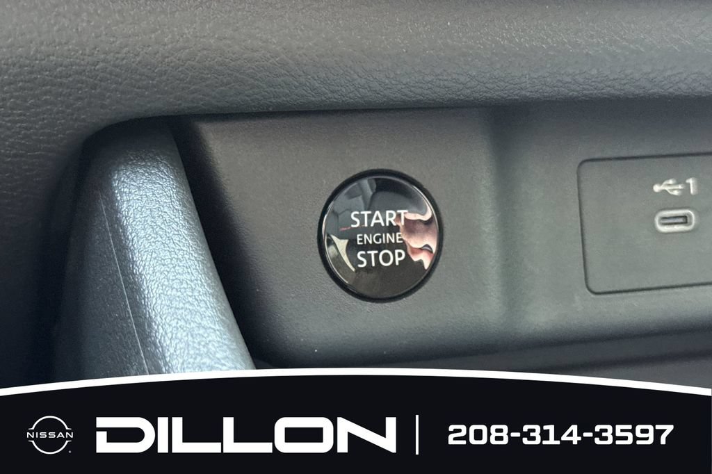 New 2026 Nissan Rogue SV AWD/4WD image 24