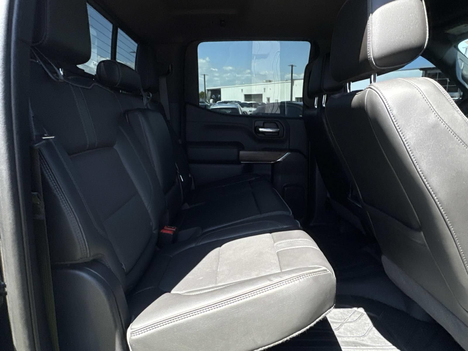 Used 2020 Chevrolet Silverado 1500 High Country AWD/4WD image 11